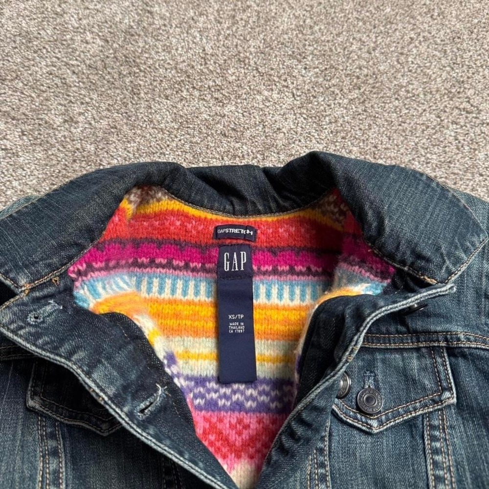 GAP KNIT SWEATER-LINED DENIM JACKET - Picture 2 of 5